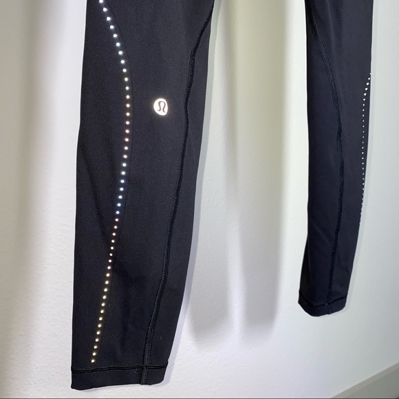 lululemon Reflective Extra Mile Tight - Picture 5 of 11